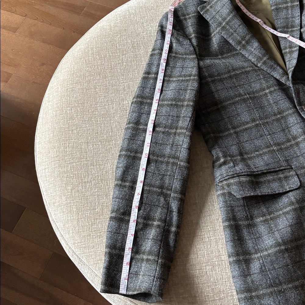 Massimo Dutti Men's Gray Plaid Blazer with Tan Elbow Patches size small